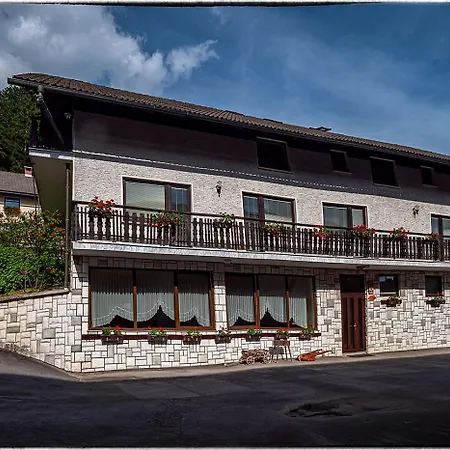 Apartment Turisticna Kmetija Markun Golnik