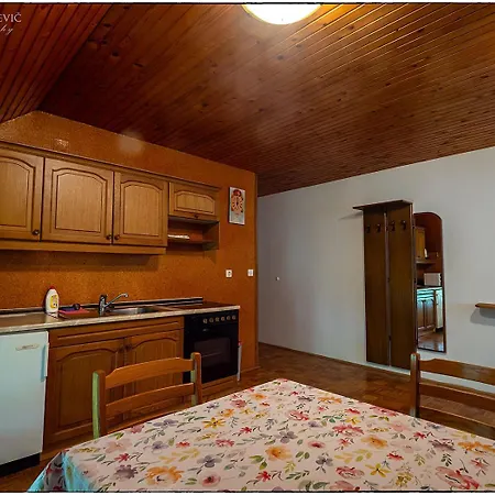 Turisticna Kmetija Markun Apartment Golnik